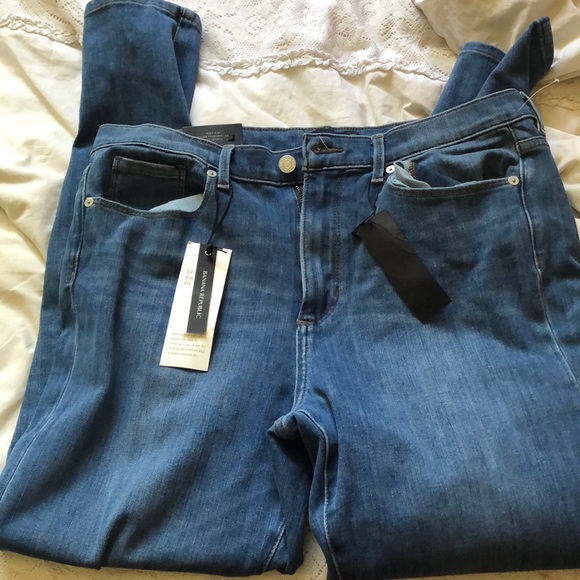Banana Republic Denim - BANANA REPUBLIC - NWT high rise skinny jeans